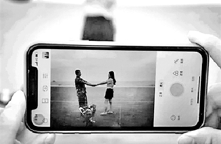 爱，是一个个无可替代日子的积累&mdash;&mdash;军恋不易，唯你美好